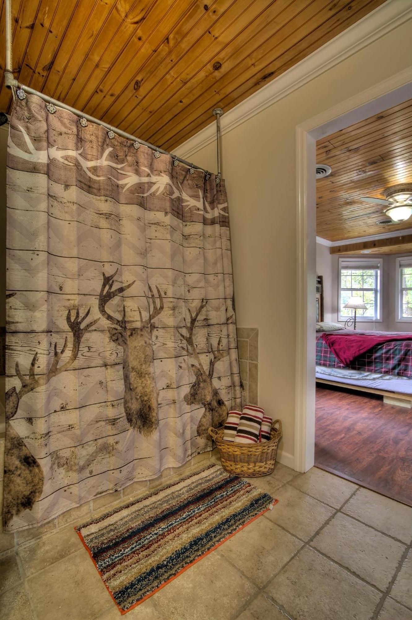 5Bedrooms*4King Beds*Outstanding Location*Hottub* Севьервилл Экстерьер фото