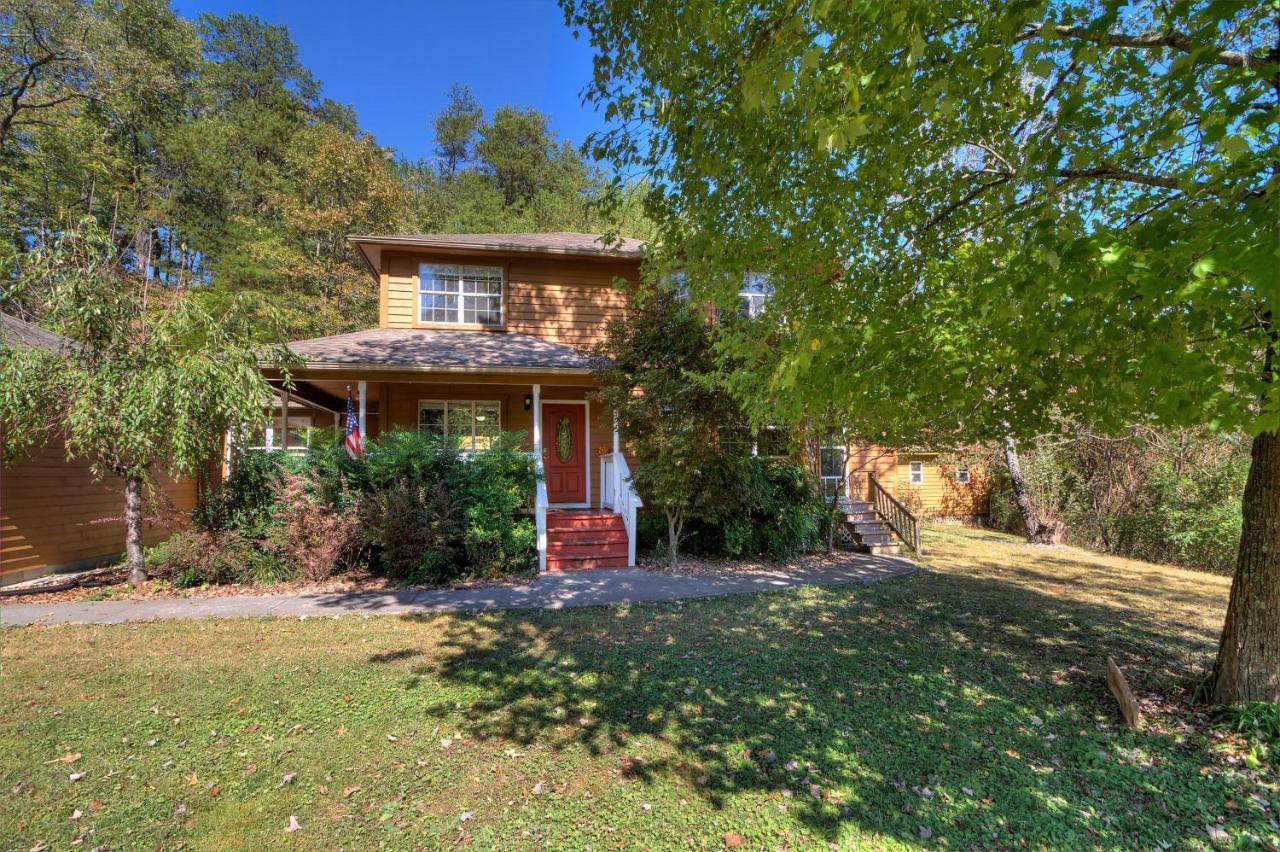 5Bedrooms*4King Beds*Outstanding Location*Hottub* Севьервилл Экстерьер фото