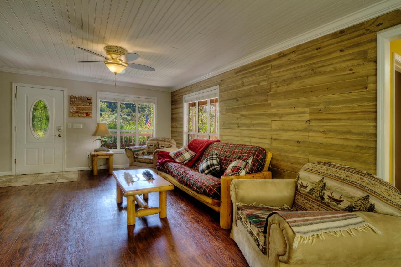 5Bedrooms*4King Beds*Outstanding Location*Hottub* Севьервилл Экстерьер фото