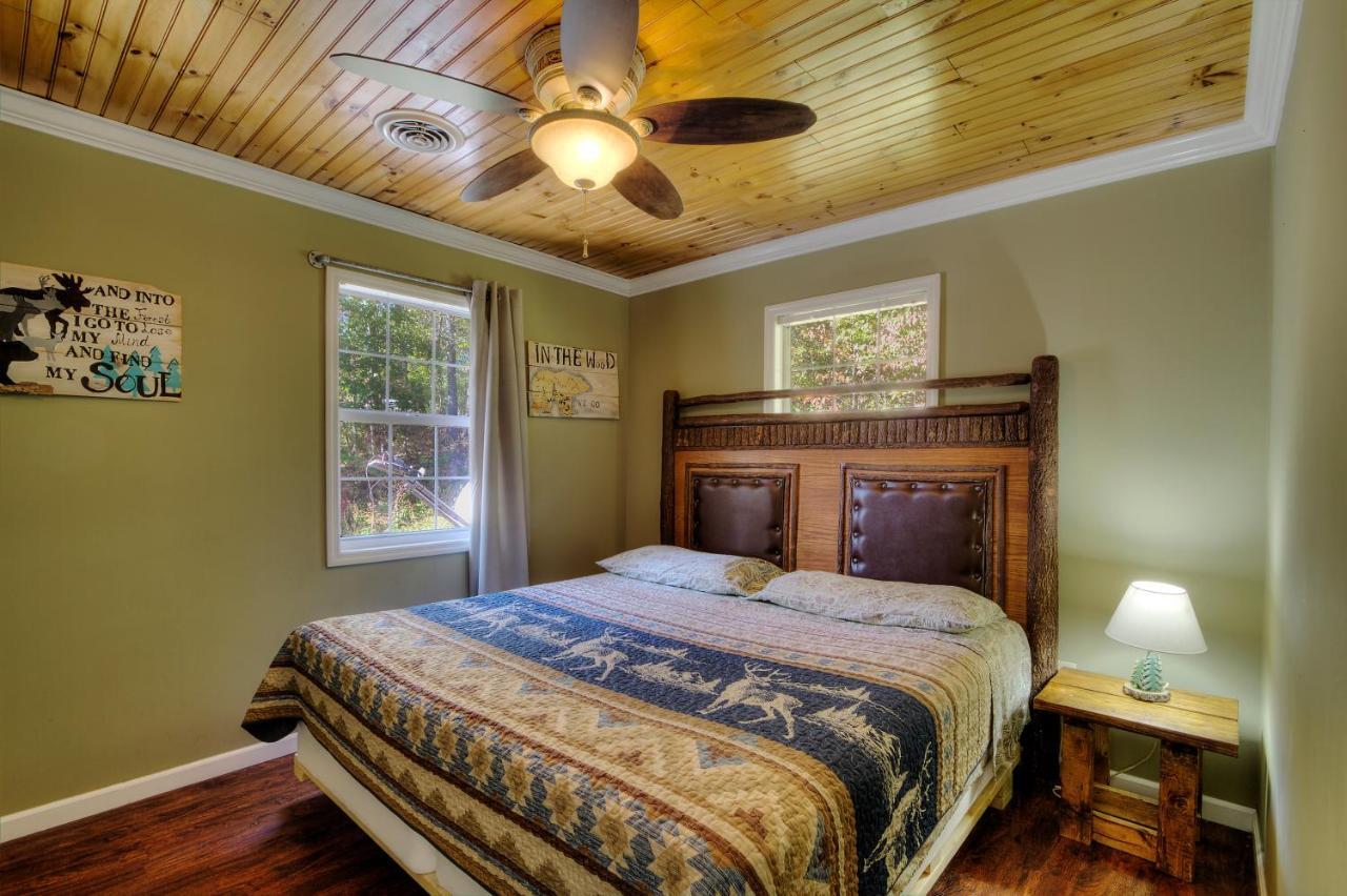 5Bedrooms*4King Beds*Outstanding Location*Hottub* Севьервилл Экстерьер фото