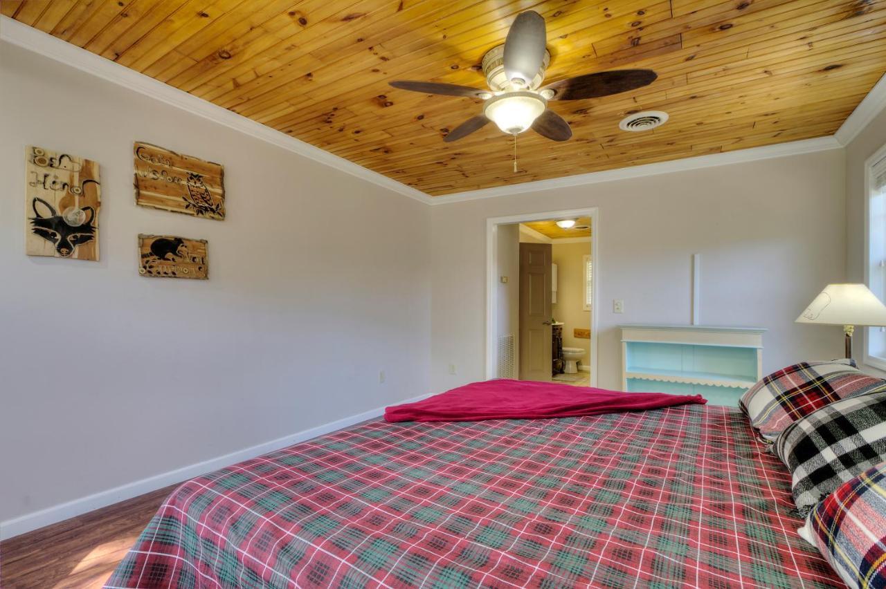 5Bedrooms*4King Beds*Outstanding Location*Hottub* Севьервилл Экстерьер фото